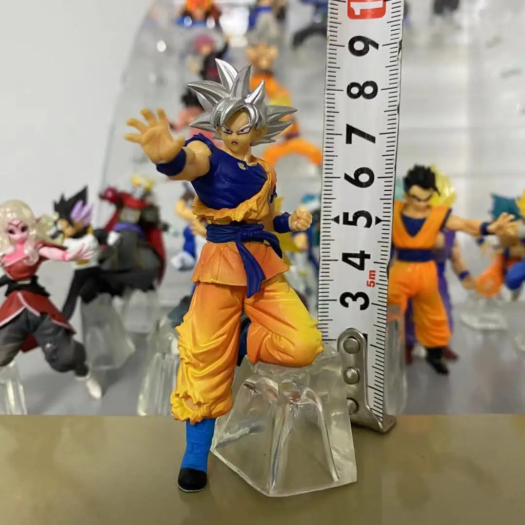 BANDAI DRAGON BALL Capsule Toys ACTION FIGURE Majin Buu Cell Vegeta IV Torankusu Son Goten Vegeta Cumber Small Scale Model GACHA