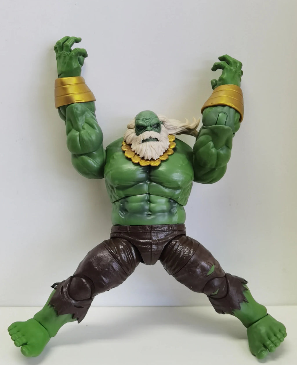 Hulk Figure Bruce Banner Action Figuras Movie The Avengers Maestro Figurine Model Ornament 20cm GK Statue Toys Gift for Kids