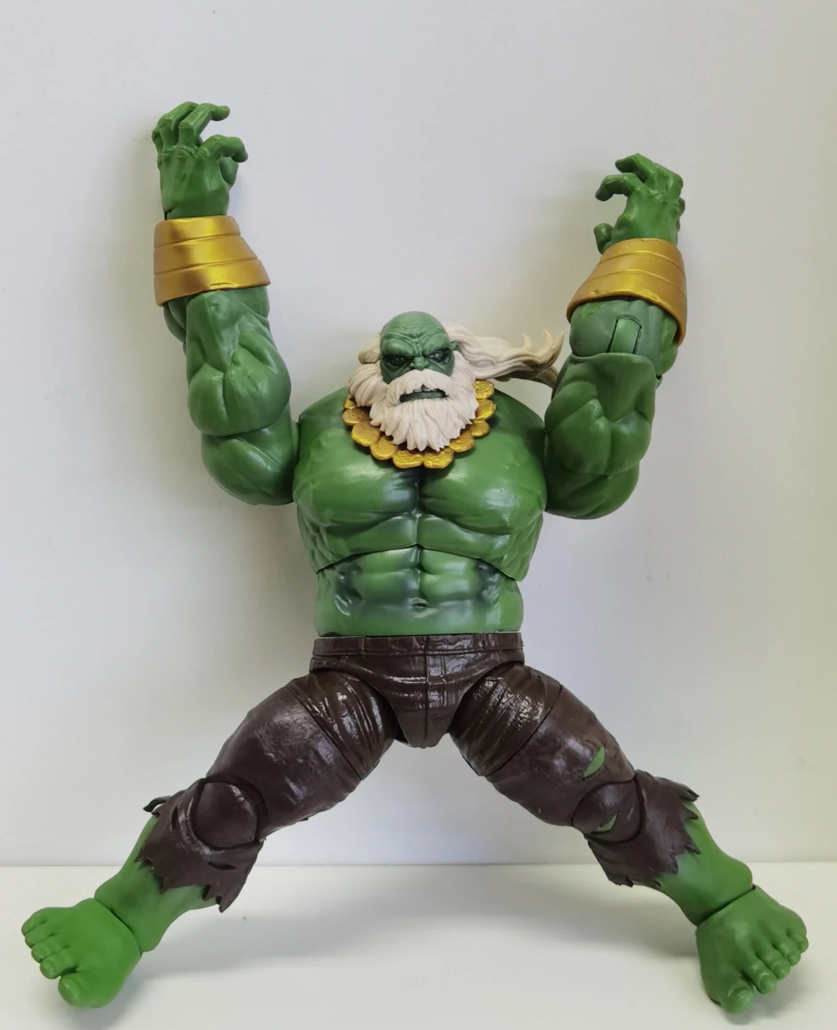 Hulk Figure Bruce Banner Action Figuras Movie The Avengers Maestro Figurine Model Ornament 20cm GK Statue Toys Gift for Kids