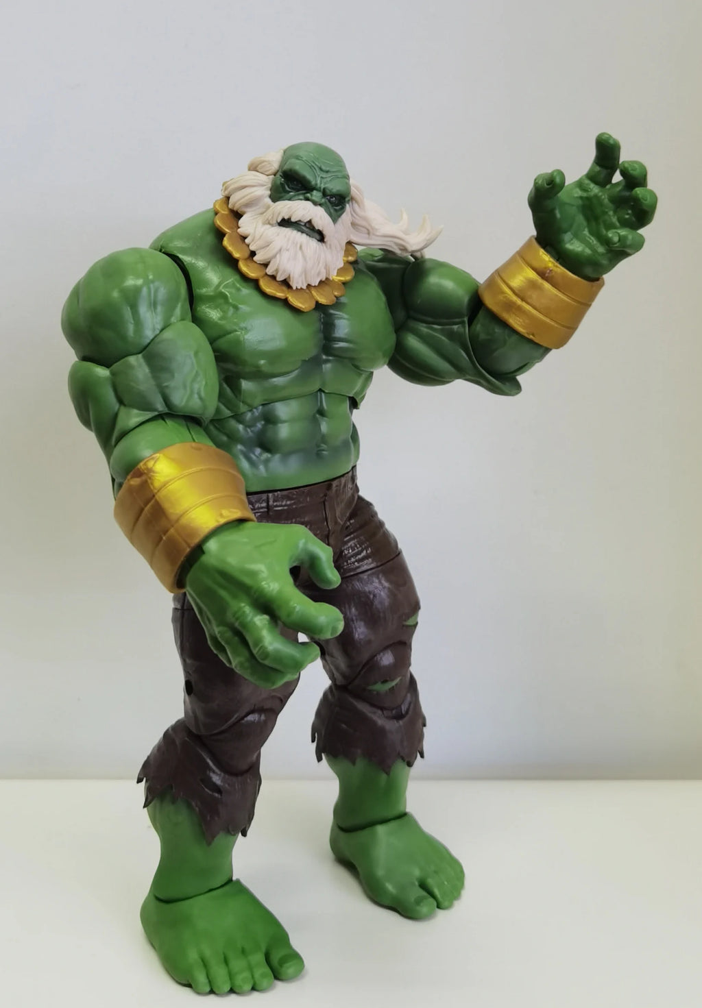 Hulk Figure Bruce Banner Action Figuras Movie The Avengers Maestro Figurine Model Ornament 20cm GK Statue Toys Gift for Kids