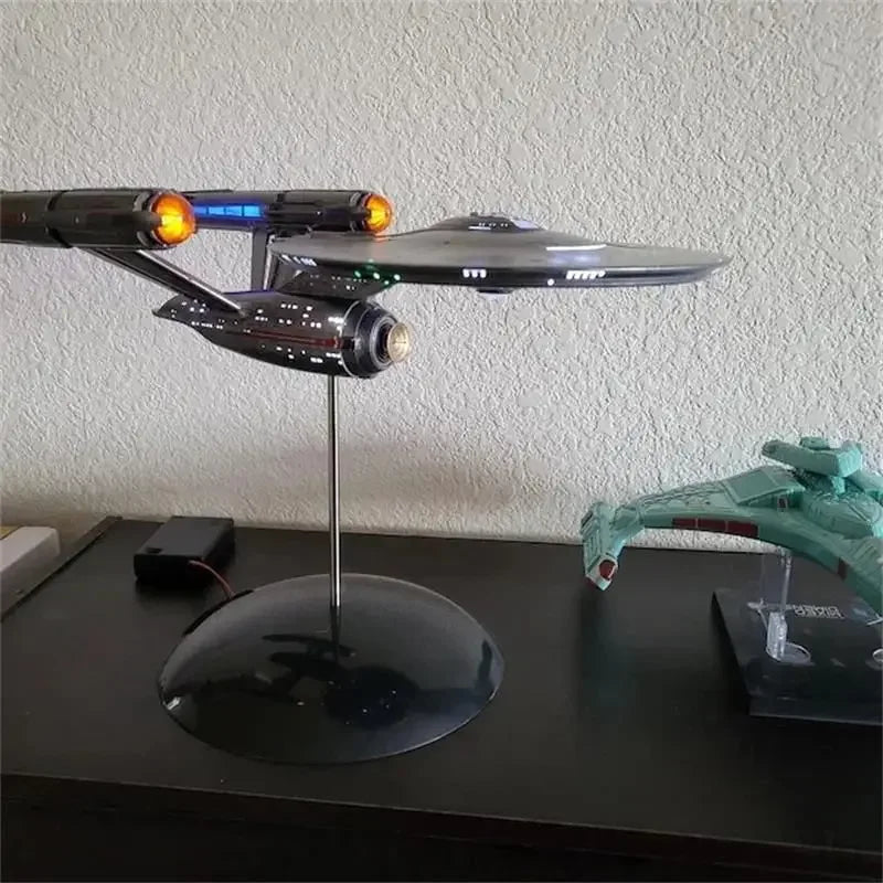 Star Trek Spaceship Model Ornament 1:1000 Decoration