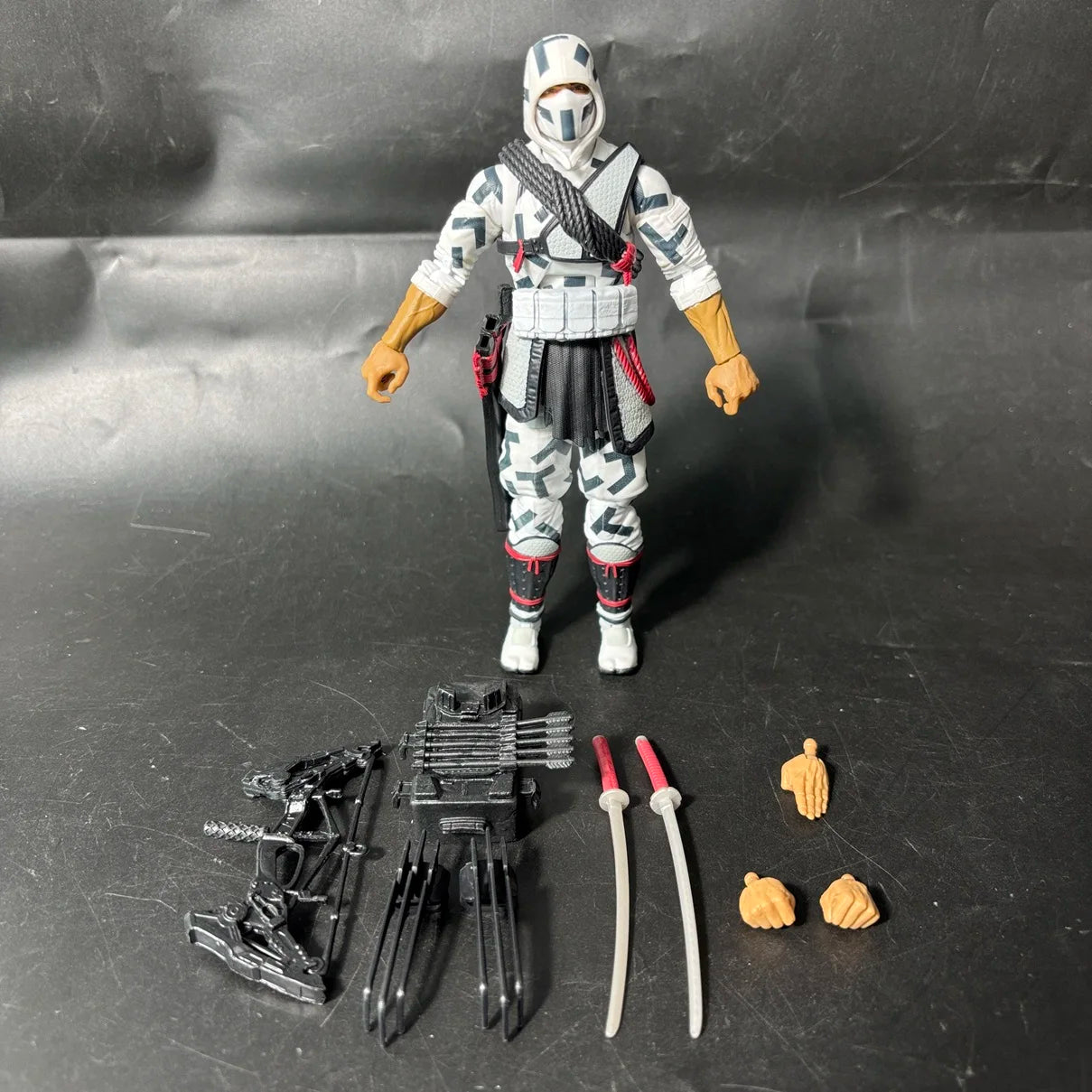 G.I. Joe GI Joe Classified Series 6" Mindbender Snake Eyes Commander SAW Viper Big Ben General Hawk Action Figure Model Toy Gift