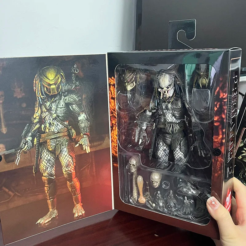 NECA Ultimate Elder Predator Action Figure Model Toys Joint Movable Horror Doll Christmas Present For Children