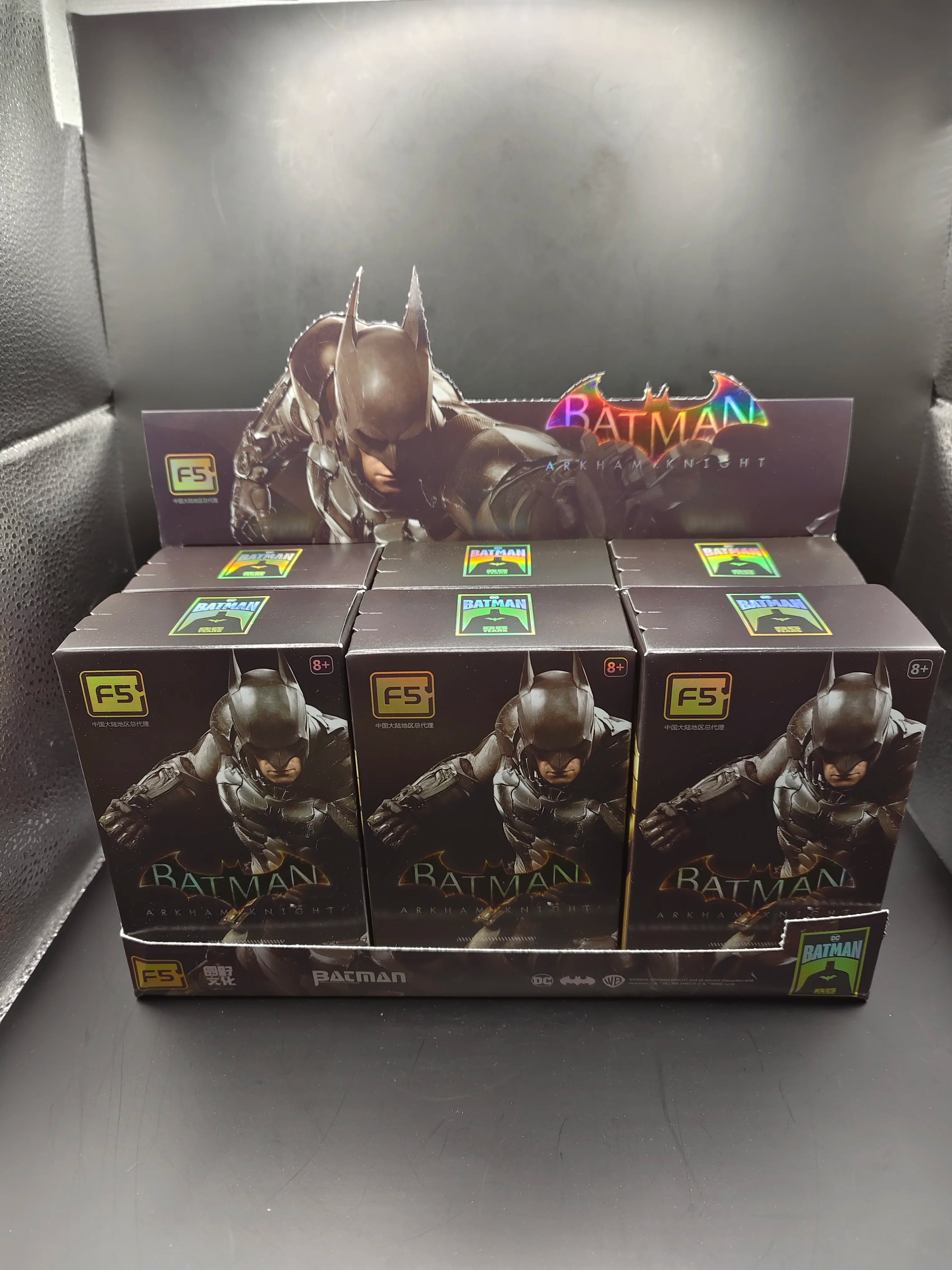 Batman Figure F5 Roundd Culture Batman Series Model Doll Arkham Knight Deathstroke Red Hood Desktop Model Toy Doll Festival Gift