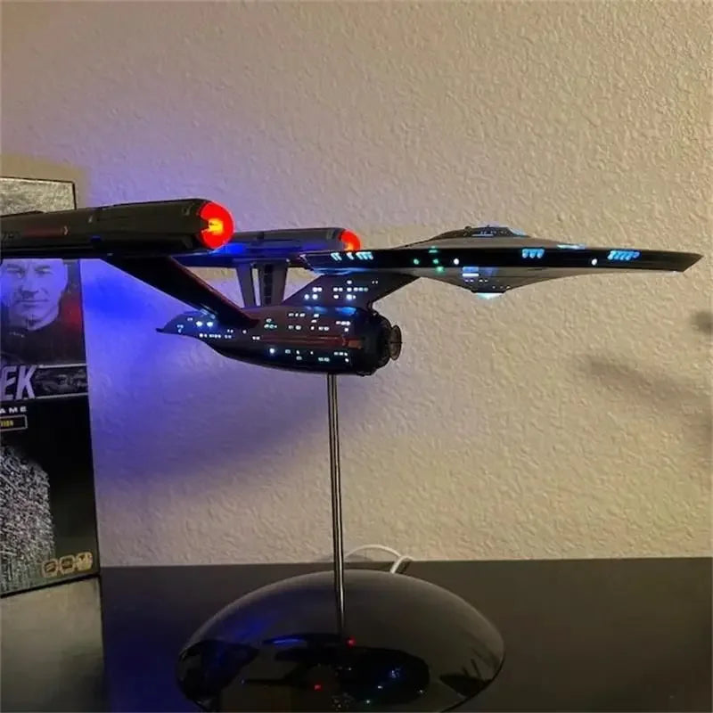 Star Trek Spaceship Model Ornament 1:1000 Decoration