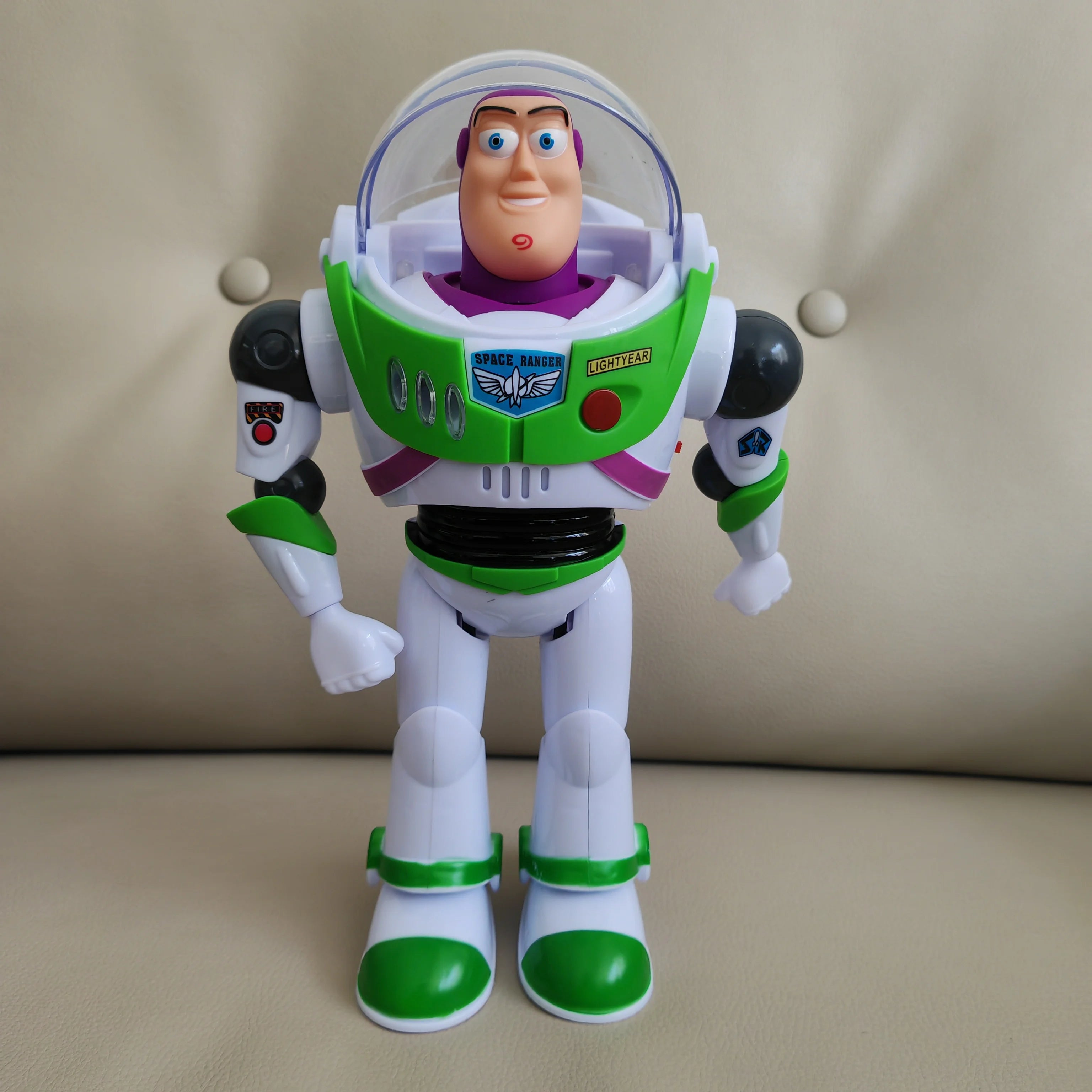 Disney Toy Story  Buzzlightyear Cartoon Figure Model Toys Pixar Electric Walking Light Robot Doll Action Doll Kids Birthday Gift