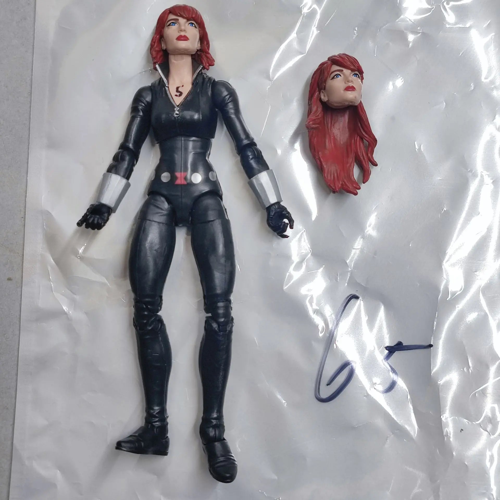 Marvel Legends The Avengers Black Widow Iron Fist Luke Cage Dr. Strange Vision Scarlet Witch Daredevil  6" Loose Action Figure