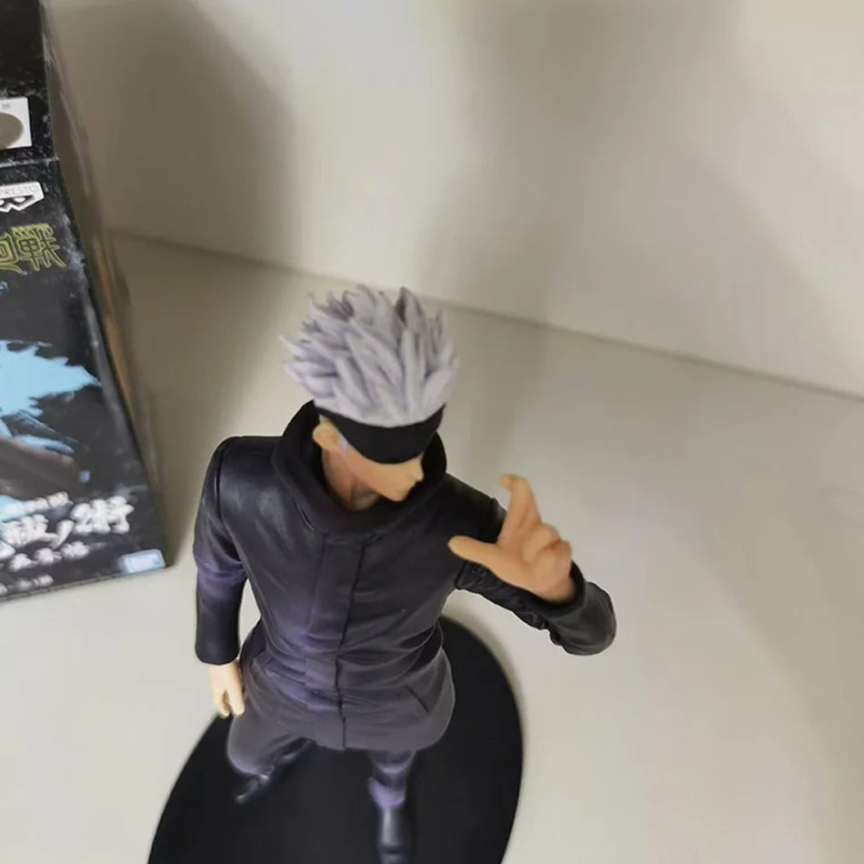 19cm Jujutsu Kaisen Anime Figure Gojo Satoru Anime Statue PVC Action Figure Collection Model Toys Children's Ornament Doll