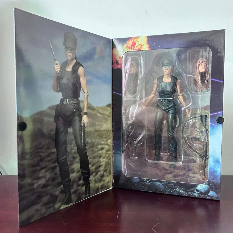 NECA Figure Terminator 2 Judgment Day T800 Sarah Connor T-800 Arnold Schwarzenegger Commando Action Figure Model Collectible Toy