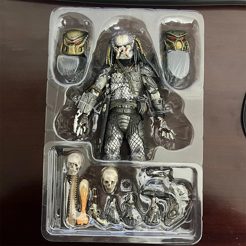 NECA Ultimate Elder Predator Action Figure Model Toys Joint Movable Horror Doll Christmas Present For Children