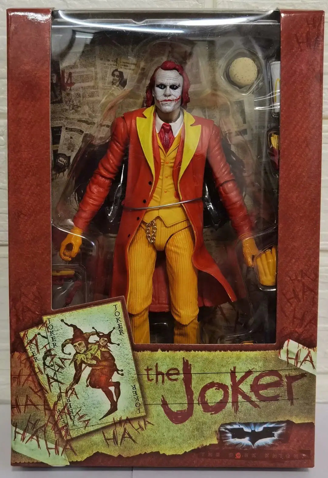 NECA Heath Ledger Joker The Dark Knight of the Batman Action Figure Toys 18cm