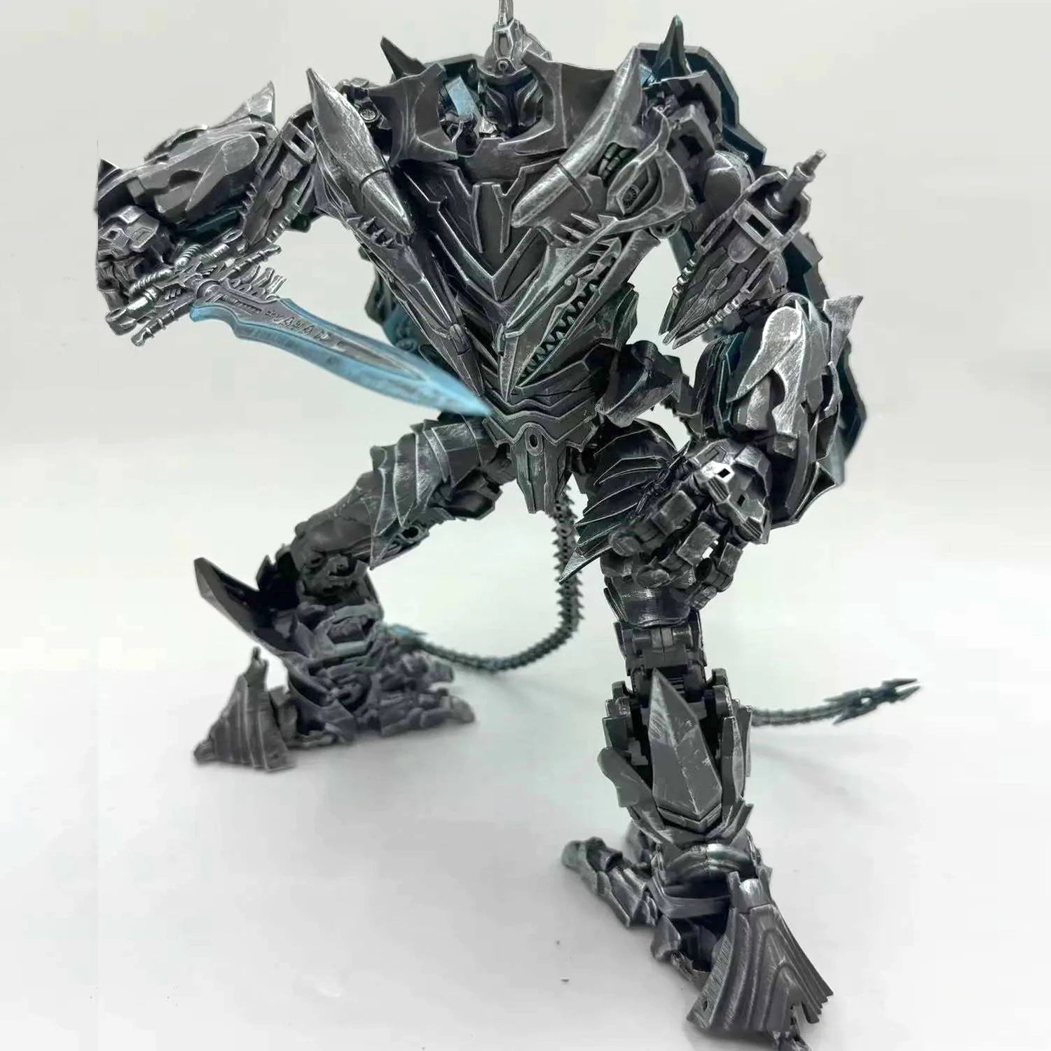 BAIWEI Transformation Robot Strafe TW1104 Deformation Toys TW-1104 Swoop Action Figure Model Super Large Pterosaur With Base