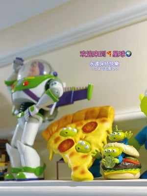 Disneys Cartoon Toy Story Alien Hamburger Statue Creative Three Eyes Alien Action Figure Fashion Brand Pvc Collection Model Gift