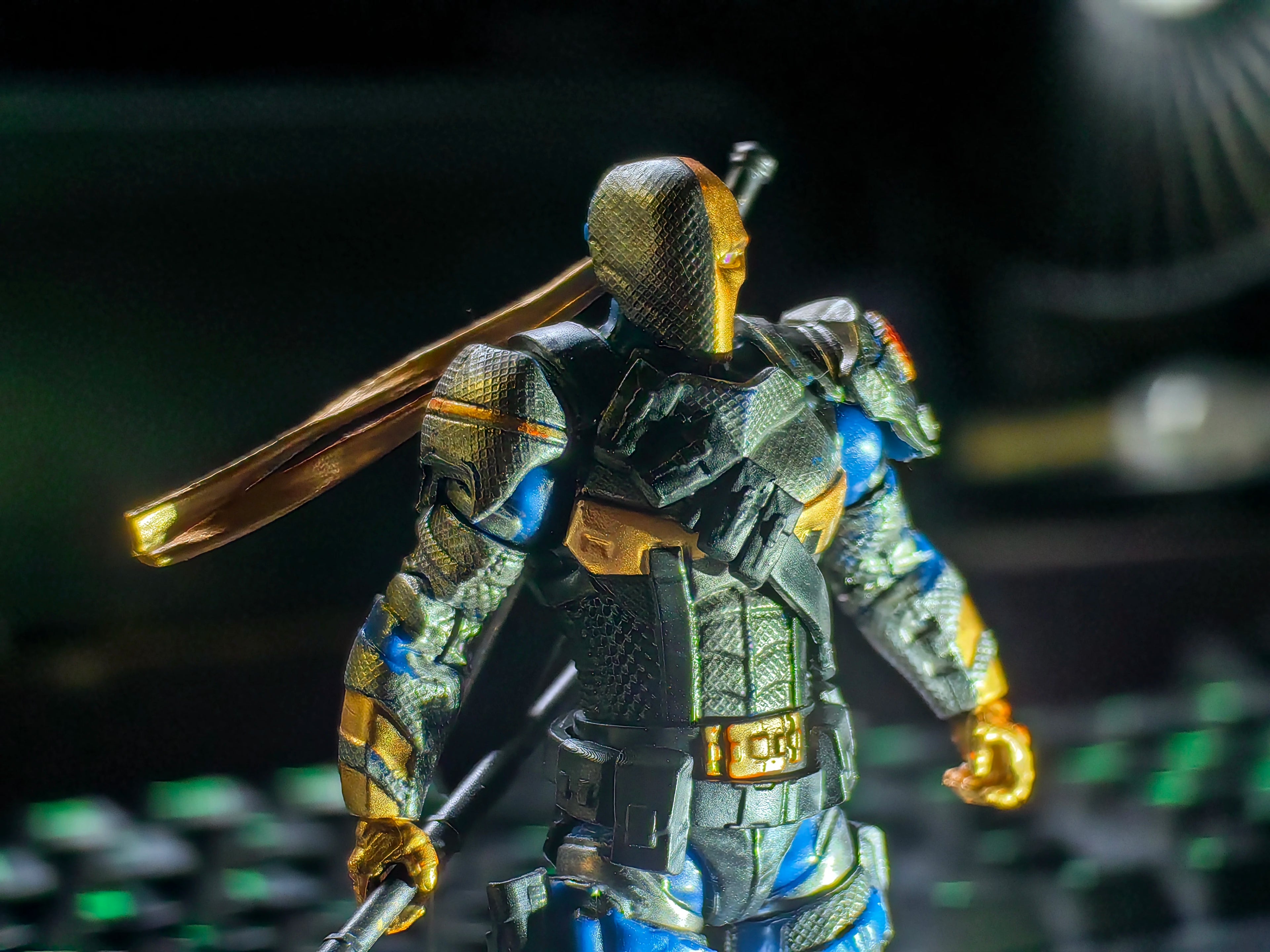 Batman Figure F5 Roundd Culture Batman Series Model Doll Arkham Knight Deathstroke Red Hood Desktop Model Toy Doll Festival Gift