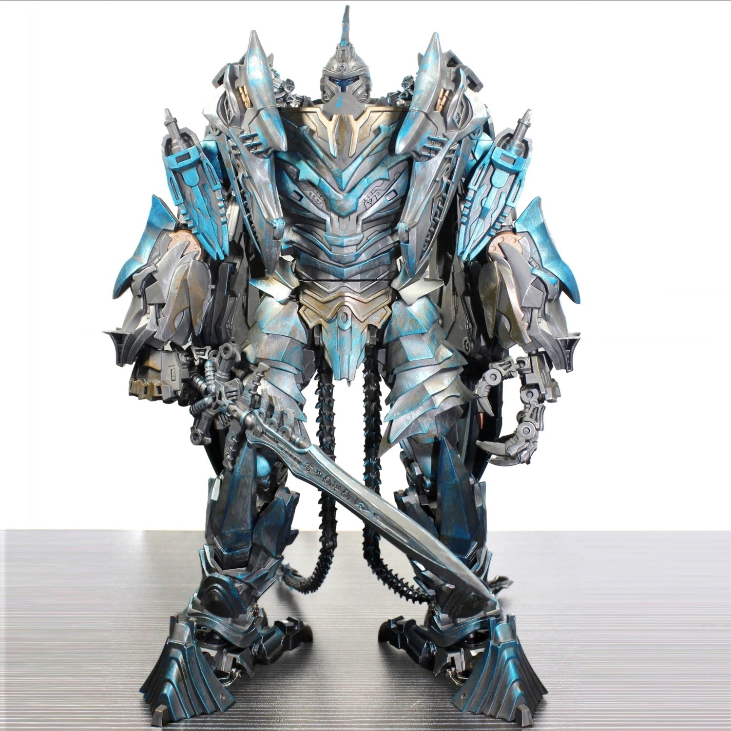 BAIWEI Transformation Robot Strafe TW1104 Deformation Toys TW-1104 Swoop Action Figure Model Super Large Pterosaur With Base
