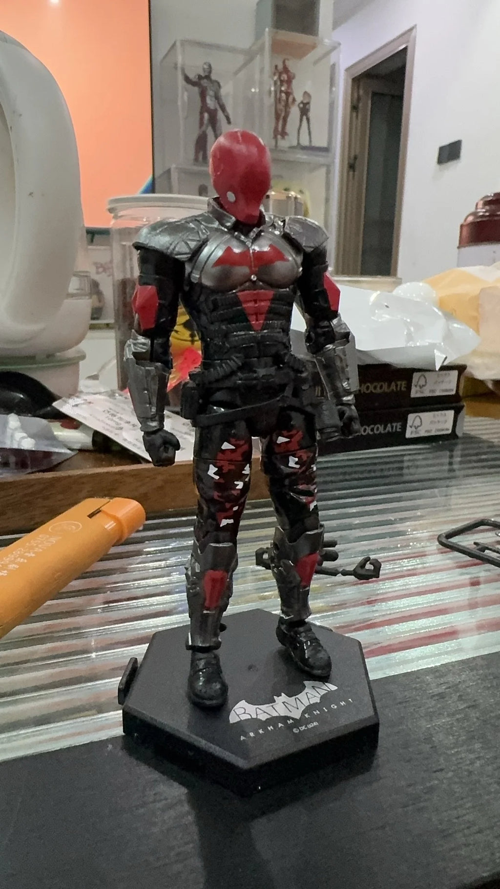 Batman Figure F5 Roundd Culture Batman Series Model Doll Arkham Knight Deathstroke Red Hood Desktop Model Toy Doll Festival Gift