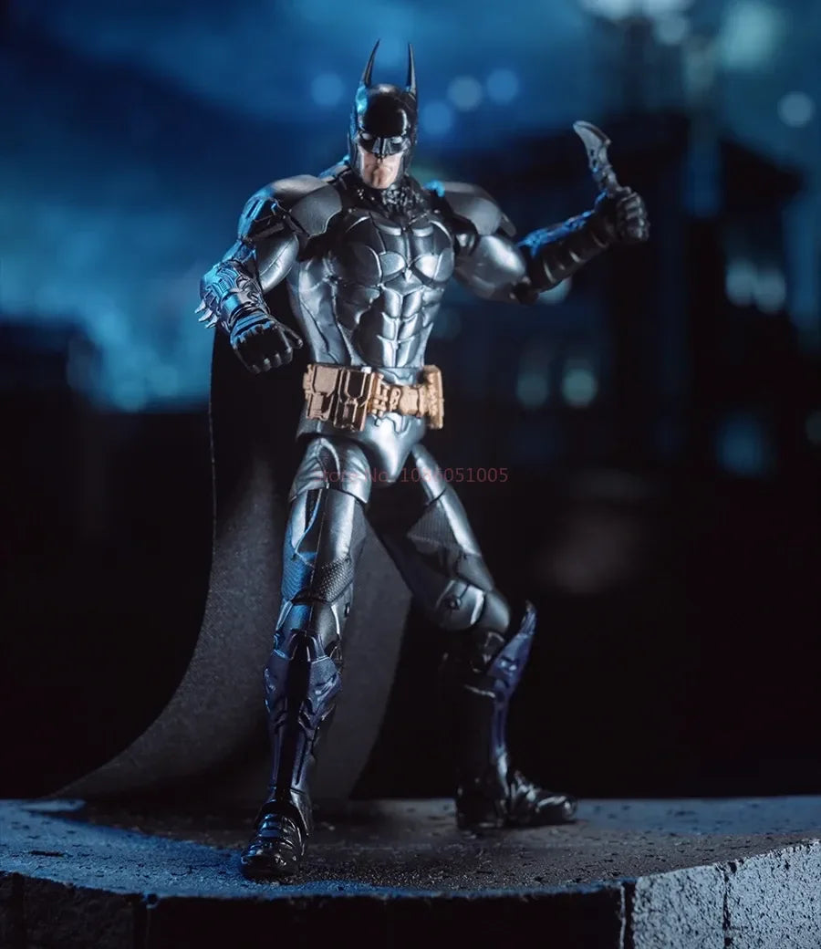 F5 ROUNDD CULTURE Batman: Arkham Knight Deathstroke Red Hood Anime Figure Blind Box Assemble Movable Model Toys Collection Gifts