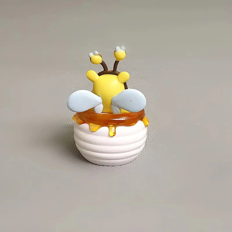 Anime Kawaii Winnie the Pooh Action Figure Doll Model Collectible Tide Play Cartoon Cake Home Party DIY Decoration Kids Gift Toy